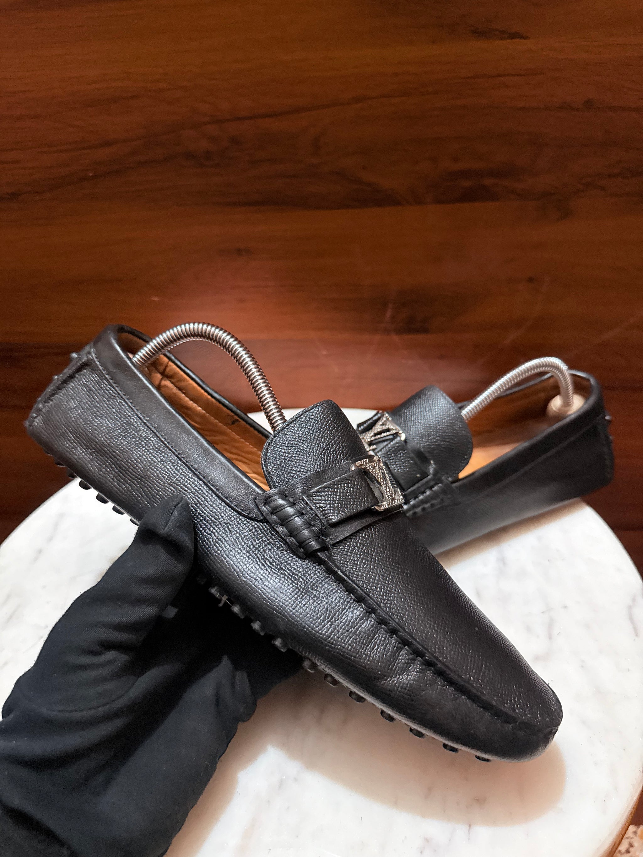 Louis Vuitton LV Initial Buckle Textured Leather Driver Loafers