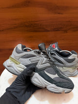 New Balance 9060 – Black
