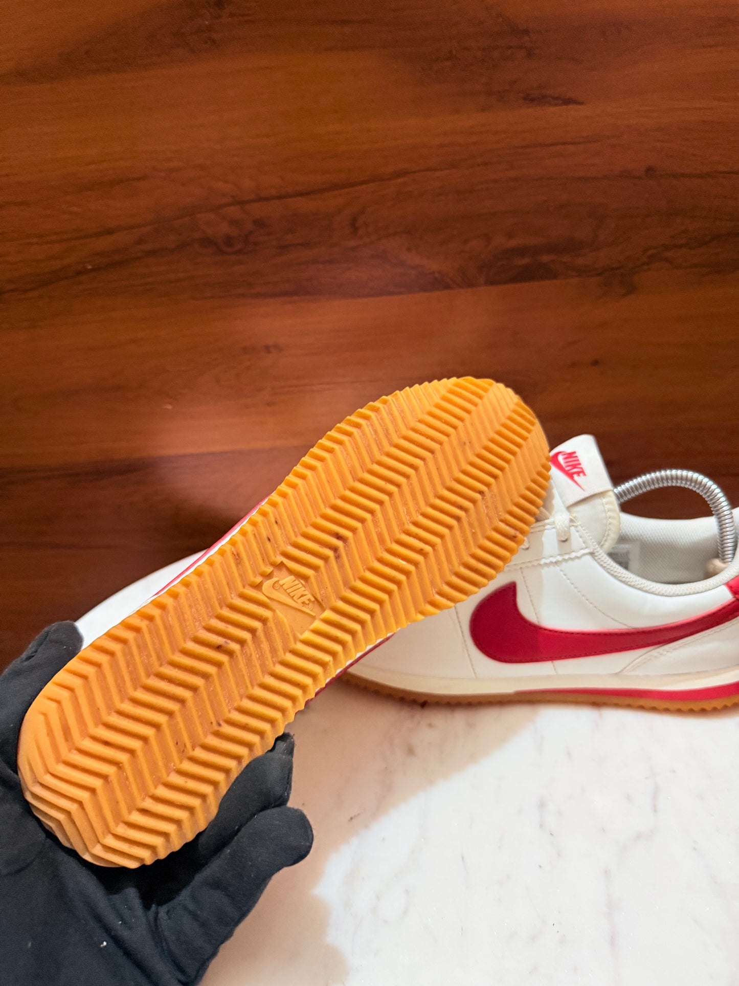 Nike Cortez – White / Red