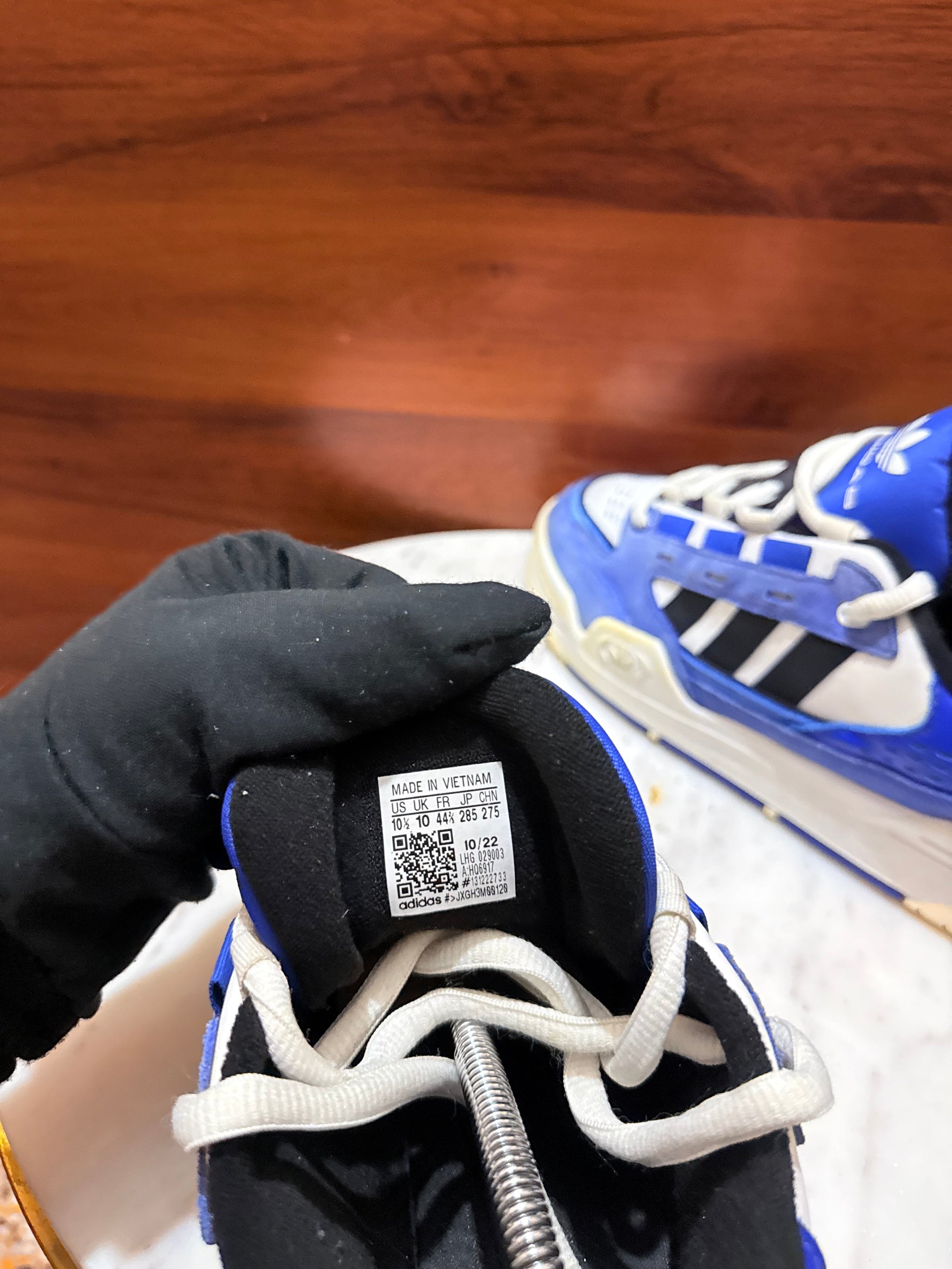 adidas ADI2000 – Royal Blue