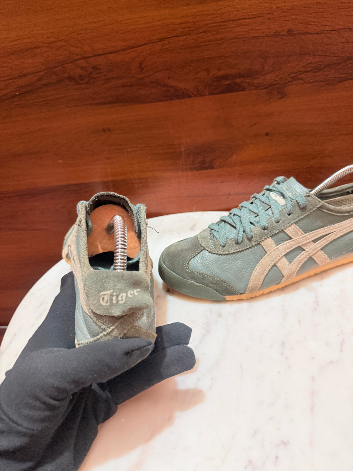 Onitsuka Tiger Mexico 66 Leather Sneakers