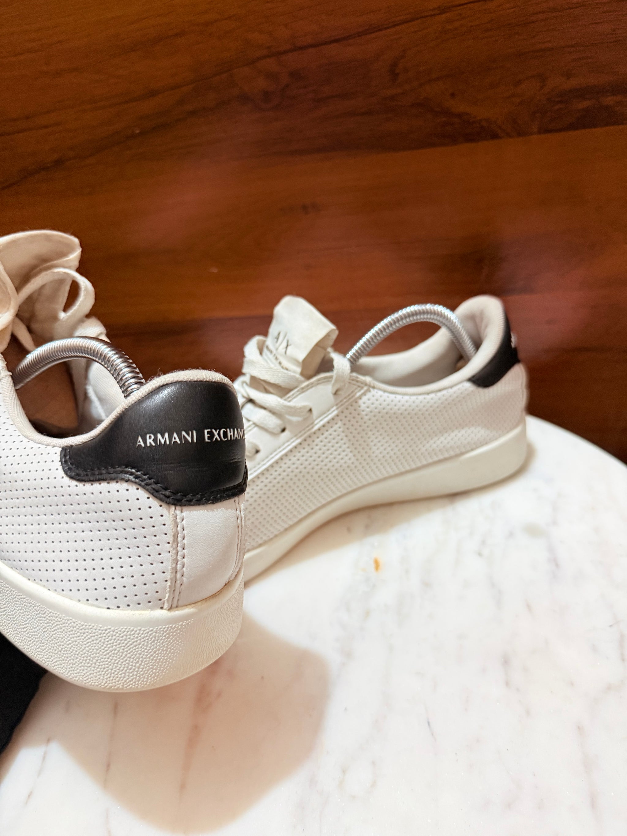 Armani Exchange Perforated Logo Low-Top Sneakers