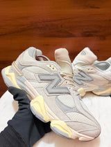 New Balance 9060 – Sea Salt / Blue