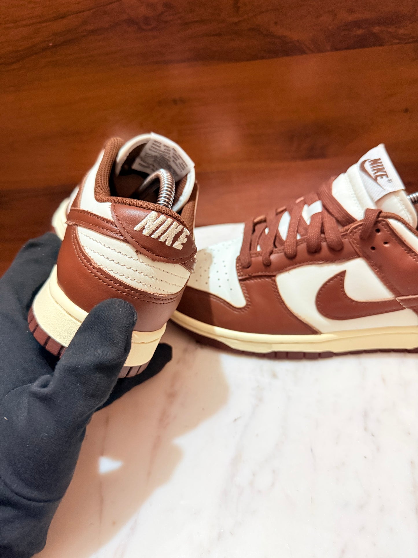 Nike Dunk Low – Brown / White