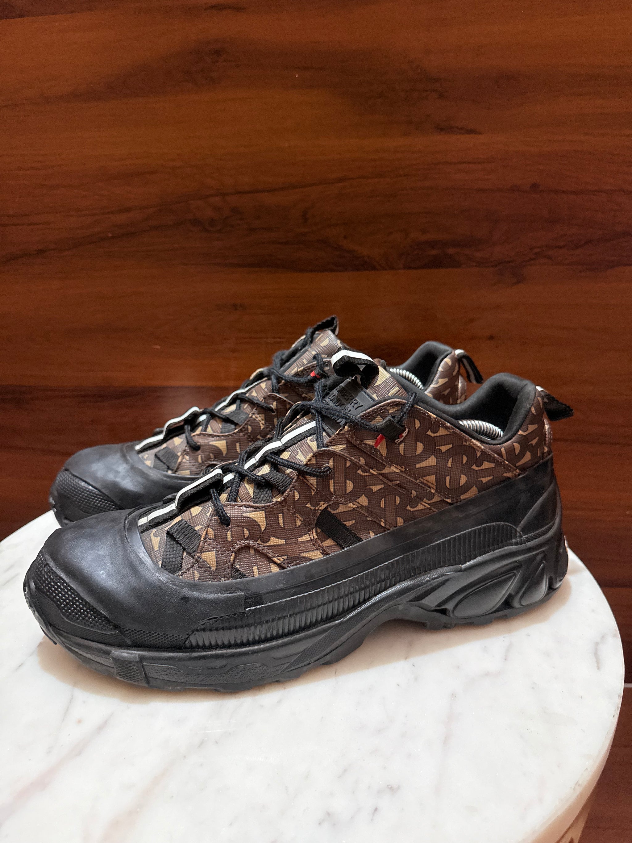 Burberry Arthur Monogram Print Sneakers