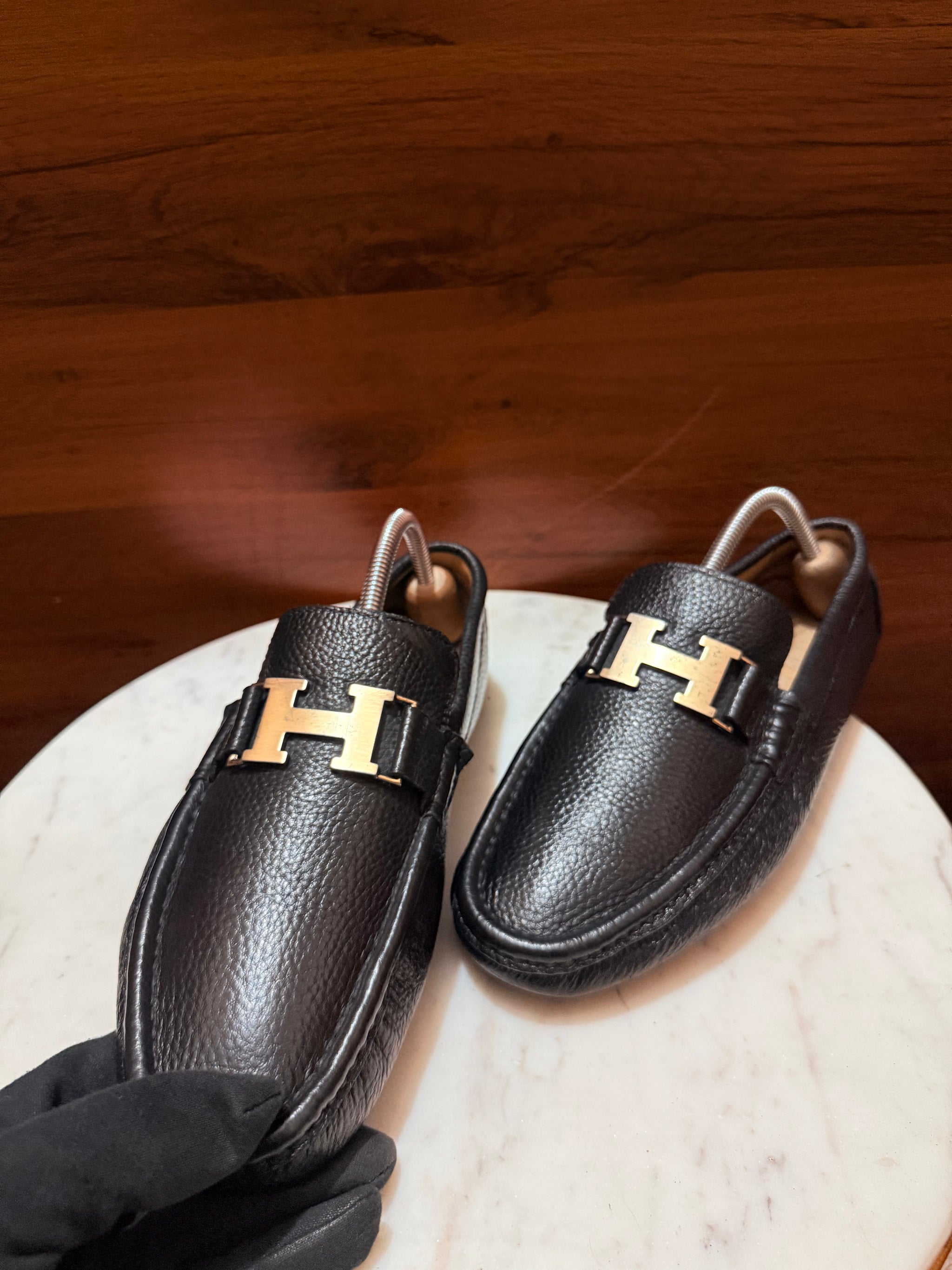Hermès Paris 'H' Buckle Grainy Leather Moccasin Drivers