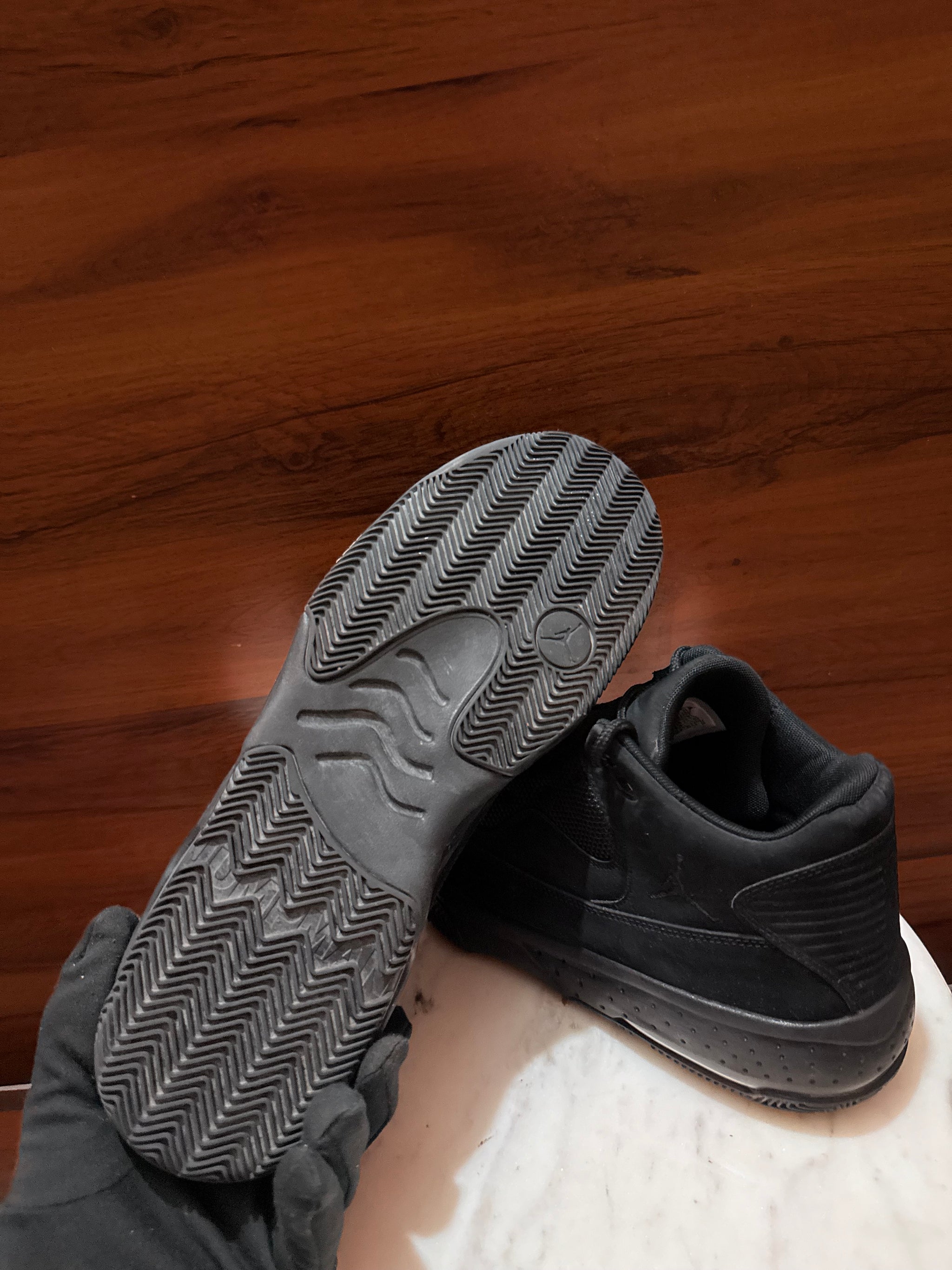 Jordan Max Aura 5 – Triple Black