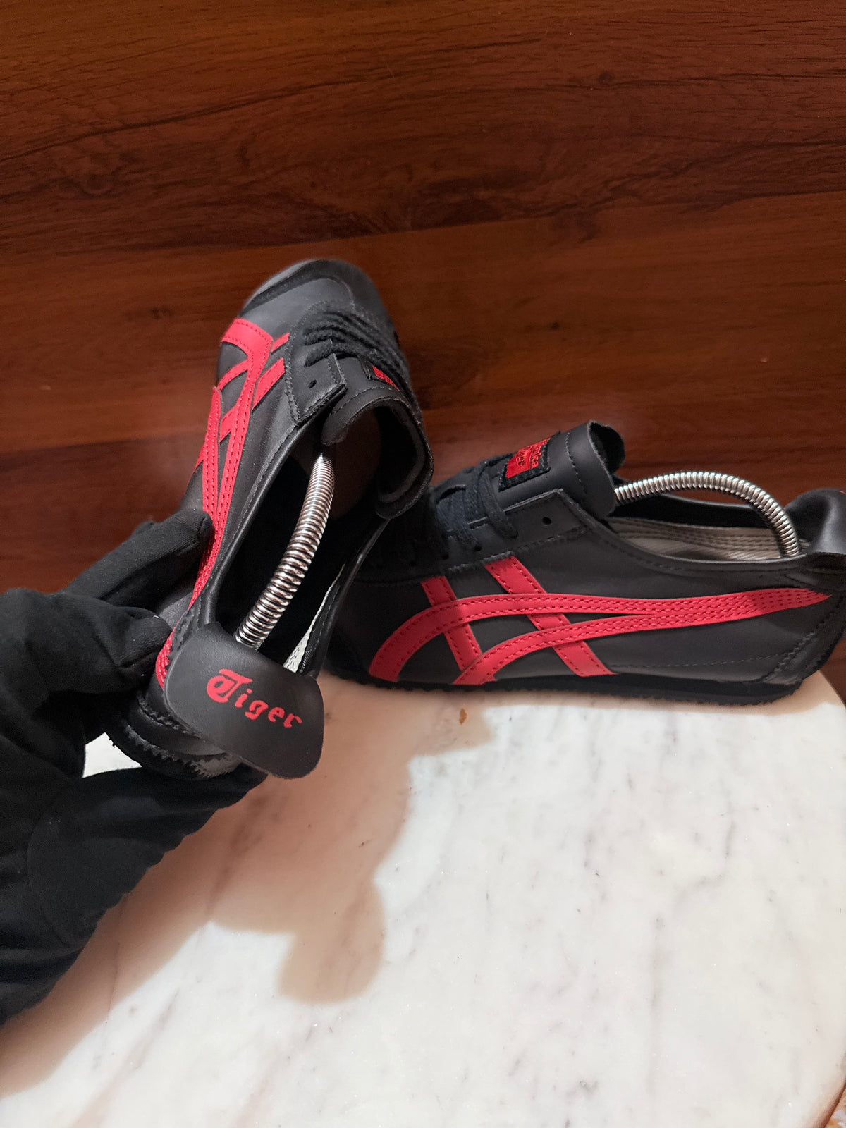 Onitsuka Tiger Mexico 66 Leather Sneakers