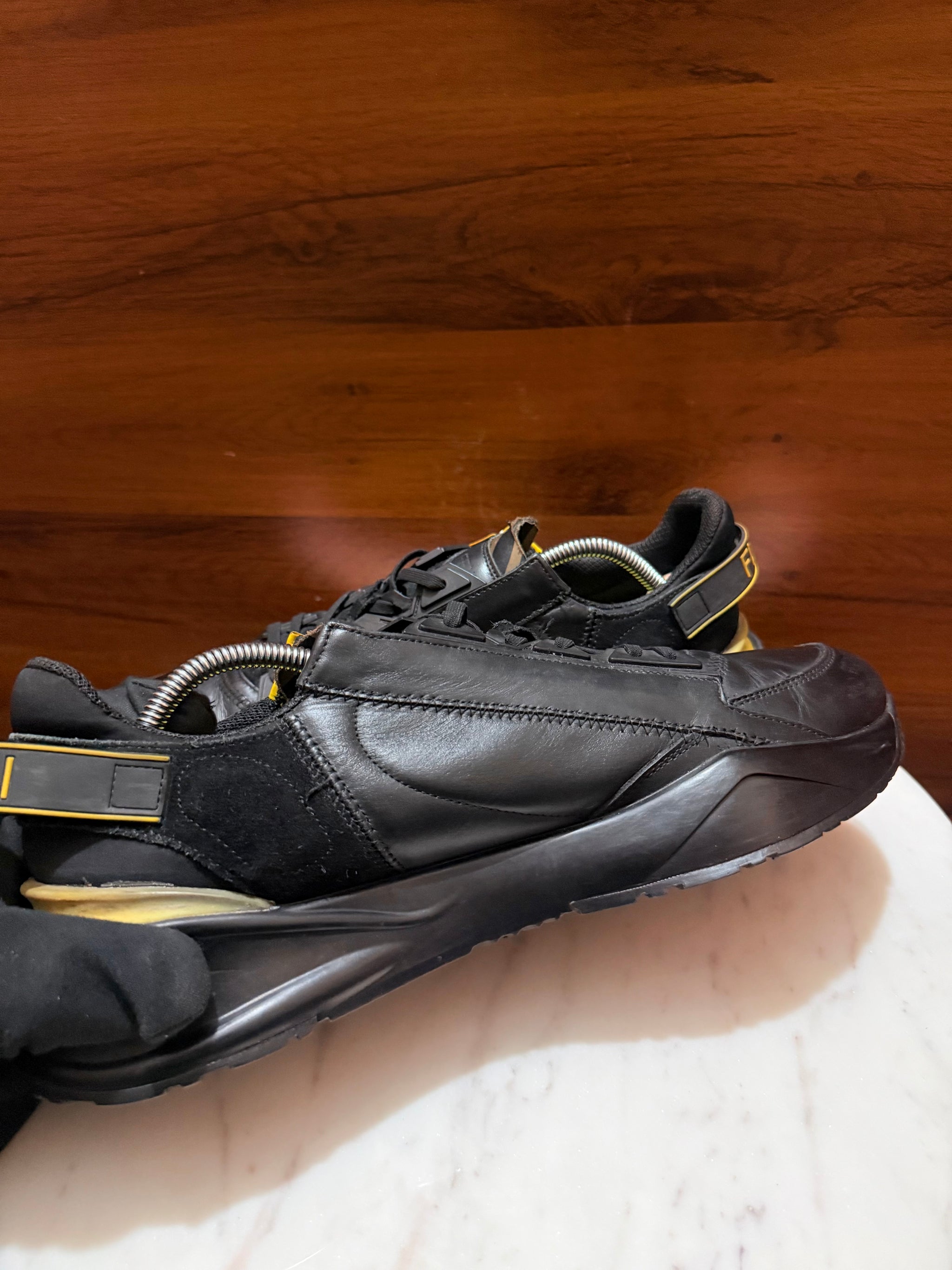Fendi FF Monogram Zipper Low-Top Sneakers