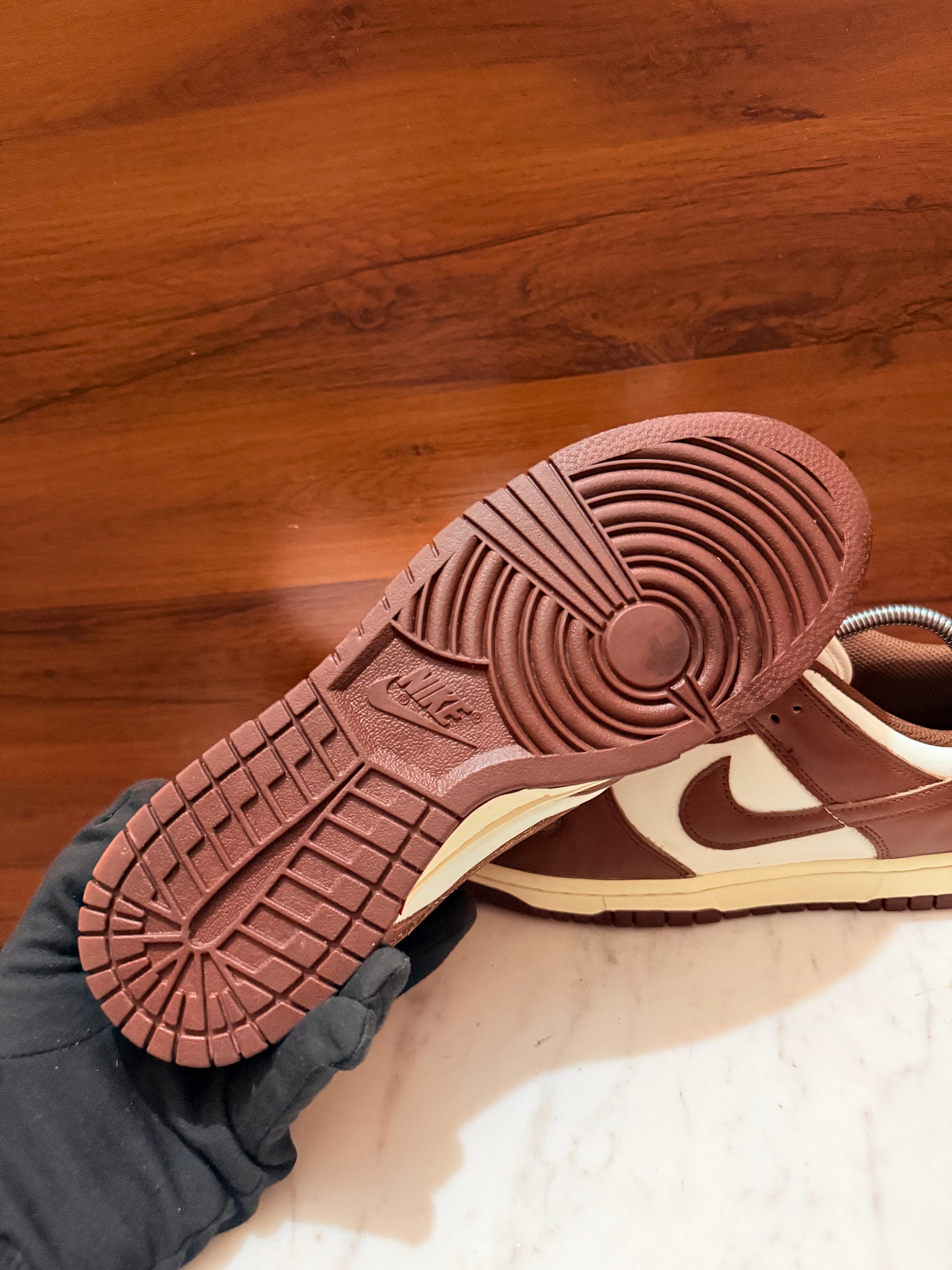 Nike Dunk Low – Brown / White