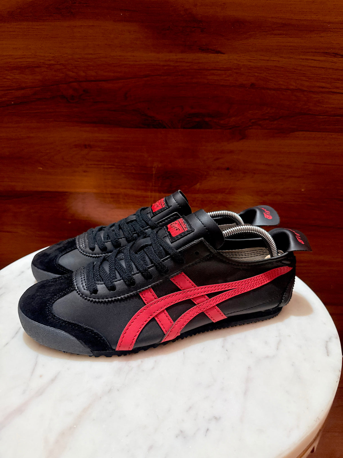 Onitsuka Tiger Mexico 66 Leather Sneakers