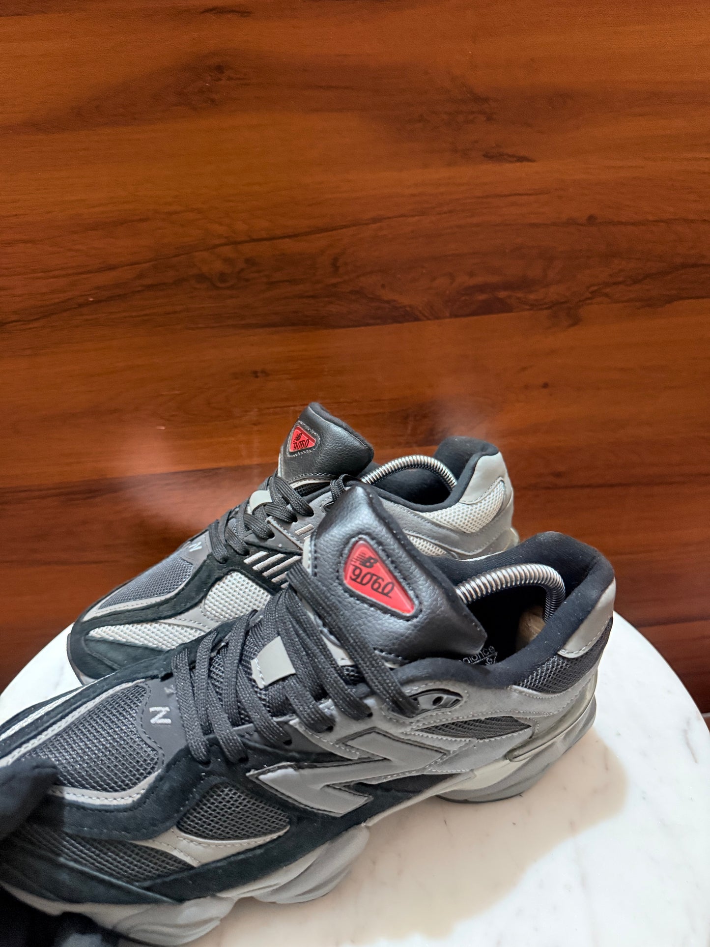 New Balance 9060 – Black