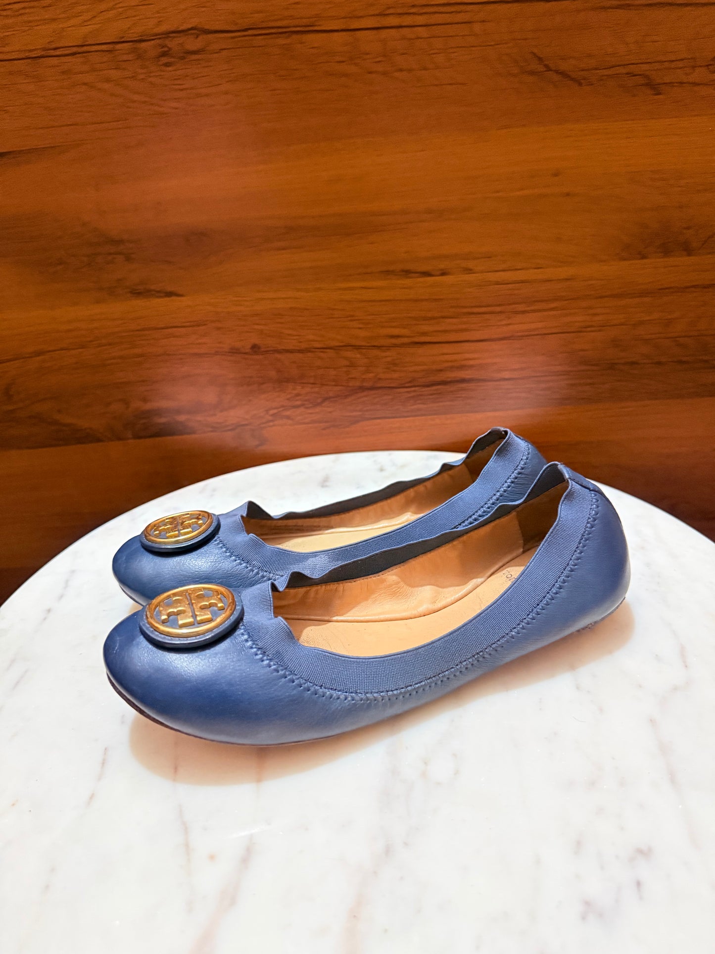 Tory Burch Minnie Travel Logo Medallion Leather Ballet Flats