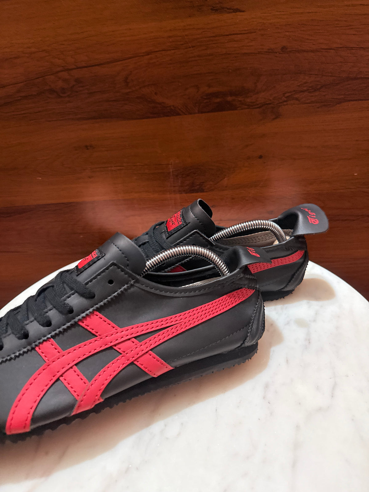 Onitsuka Tiger Mexico 66 Leather Sneakers