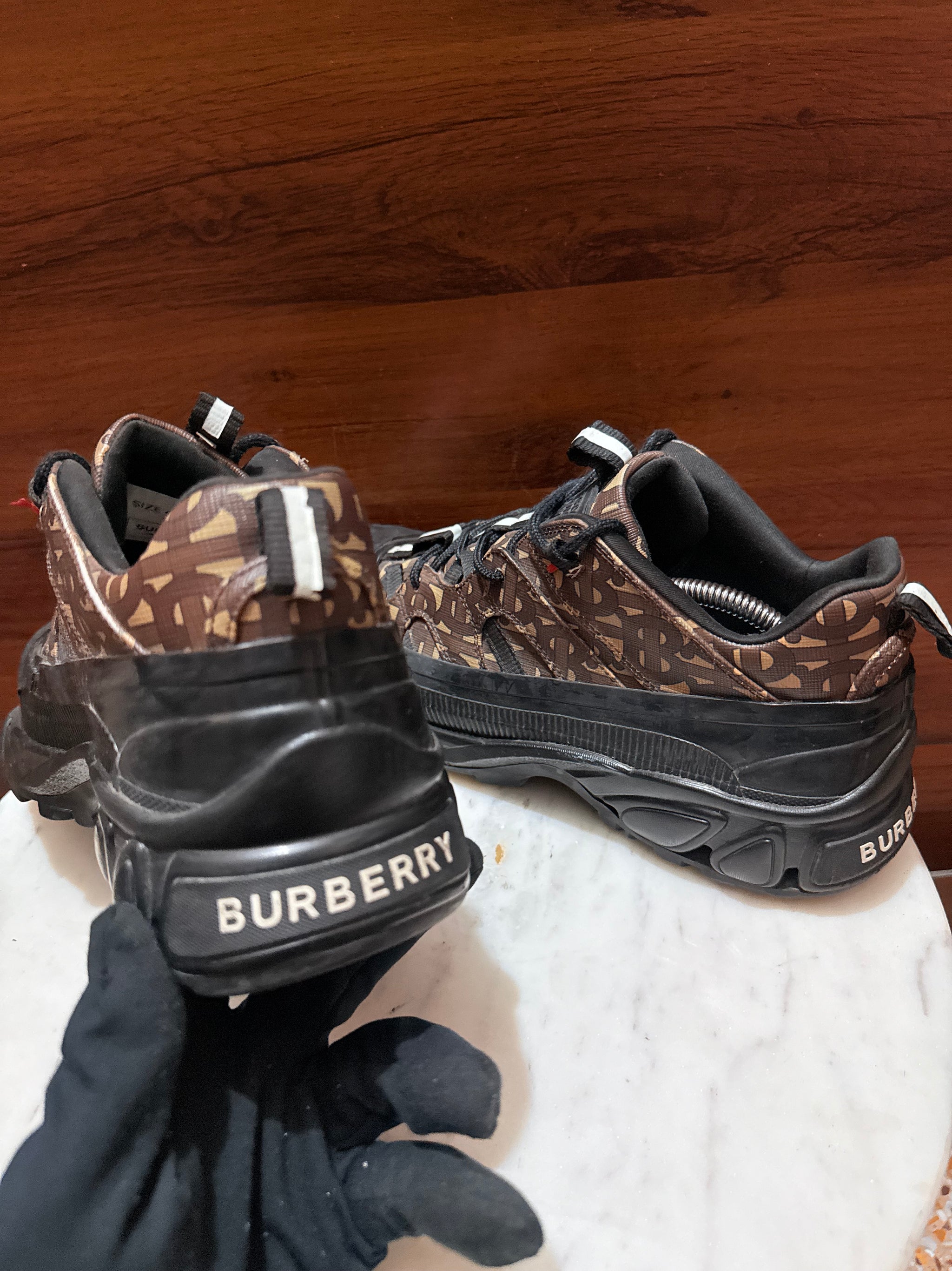 Burberry Arthur Monogram Print Sneakers