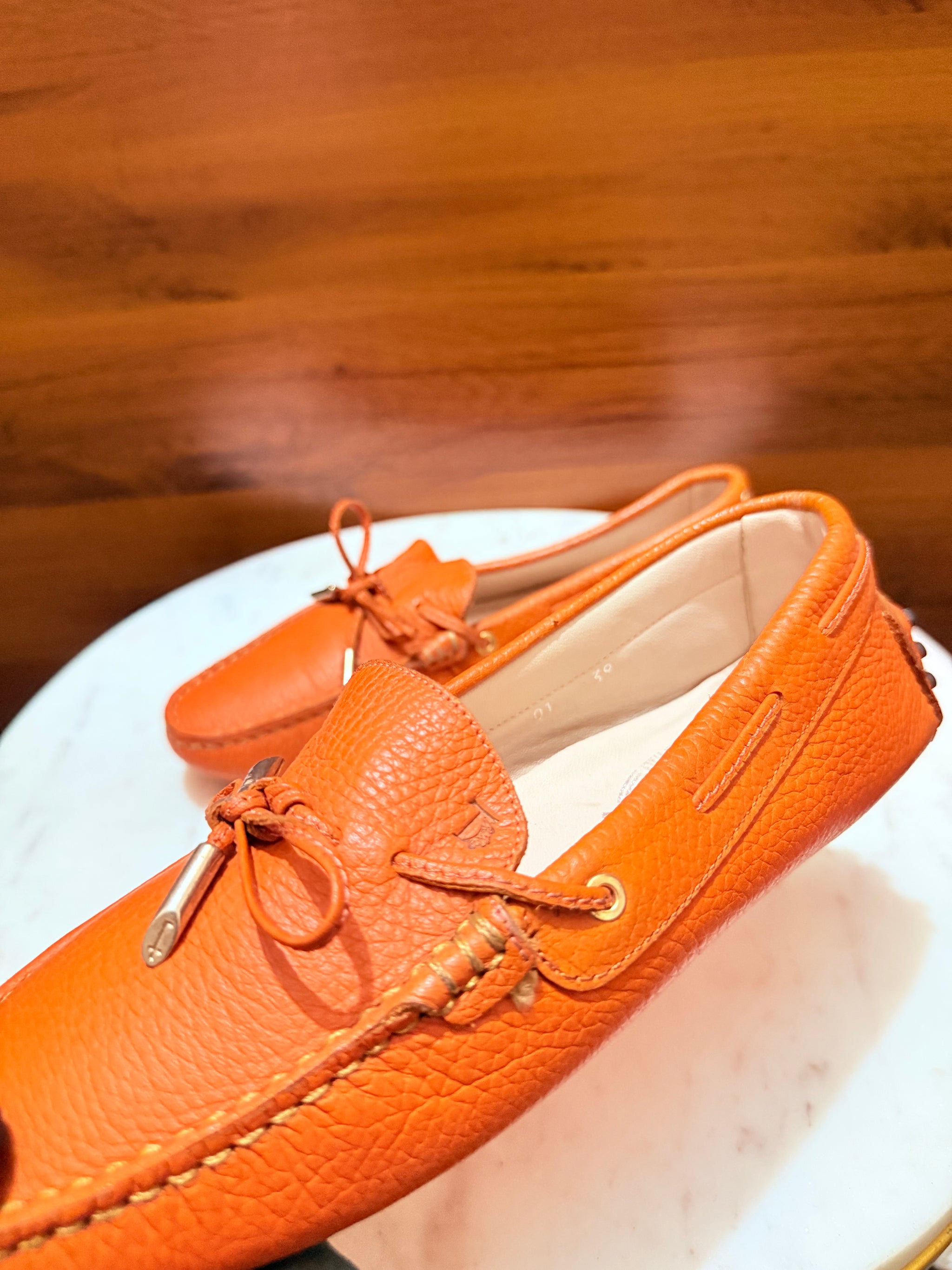 Tod's City Laccetto Front Tie Grainy Leather Gommino Driver Loafers