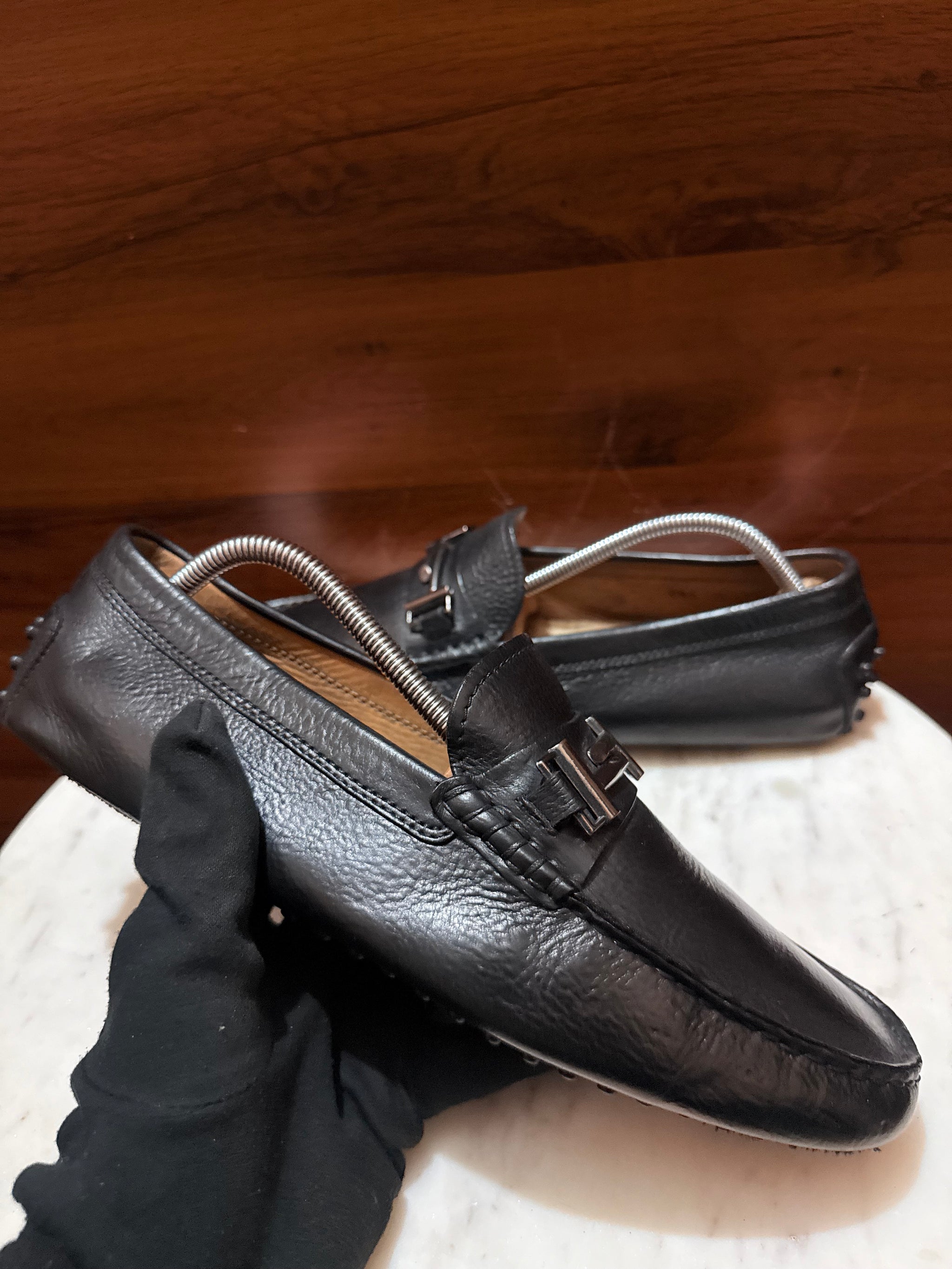 Tod's Double T Metal Bit Grainy Leather Gommino Driver Loafers