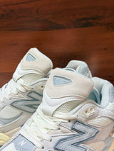 New Balance 9060 – Sea Salt / Blue