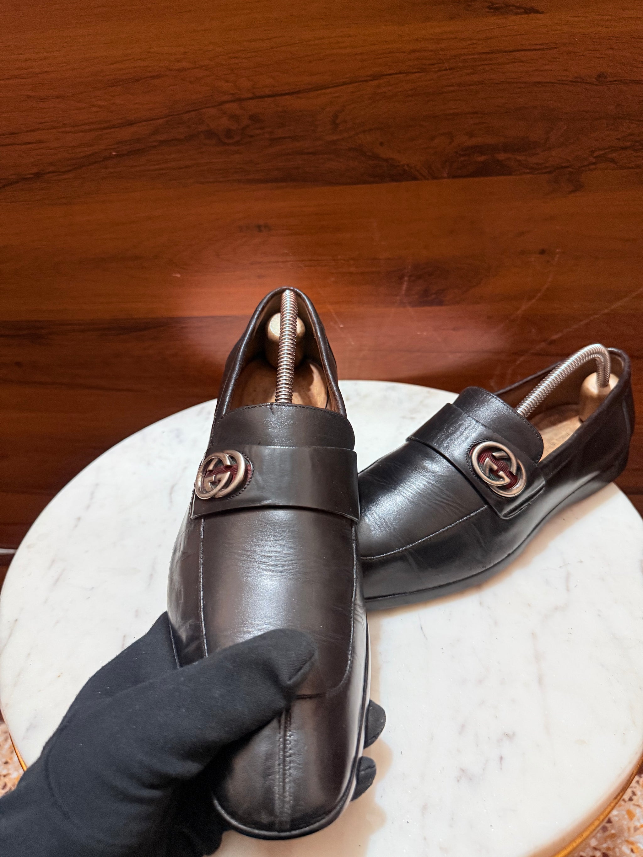 Gucci Interlocking G Logo Leather Loafers