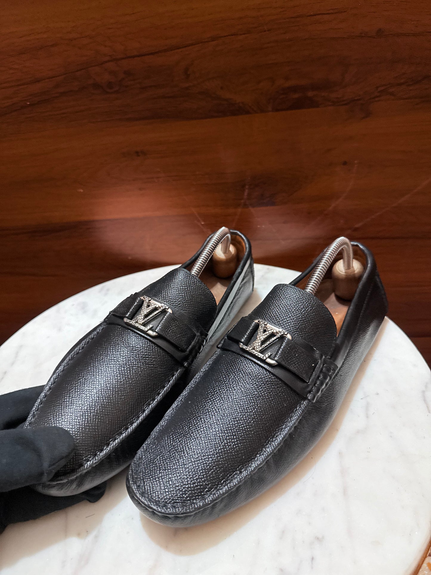 Louis Vuitton LV Initial Buckle Textured Leather Driver Loafers