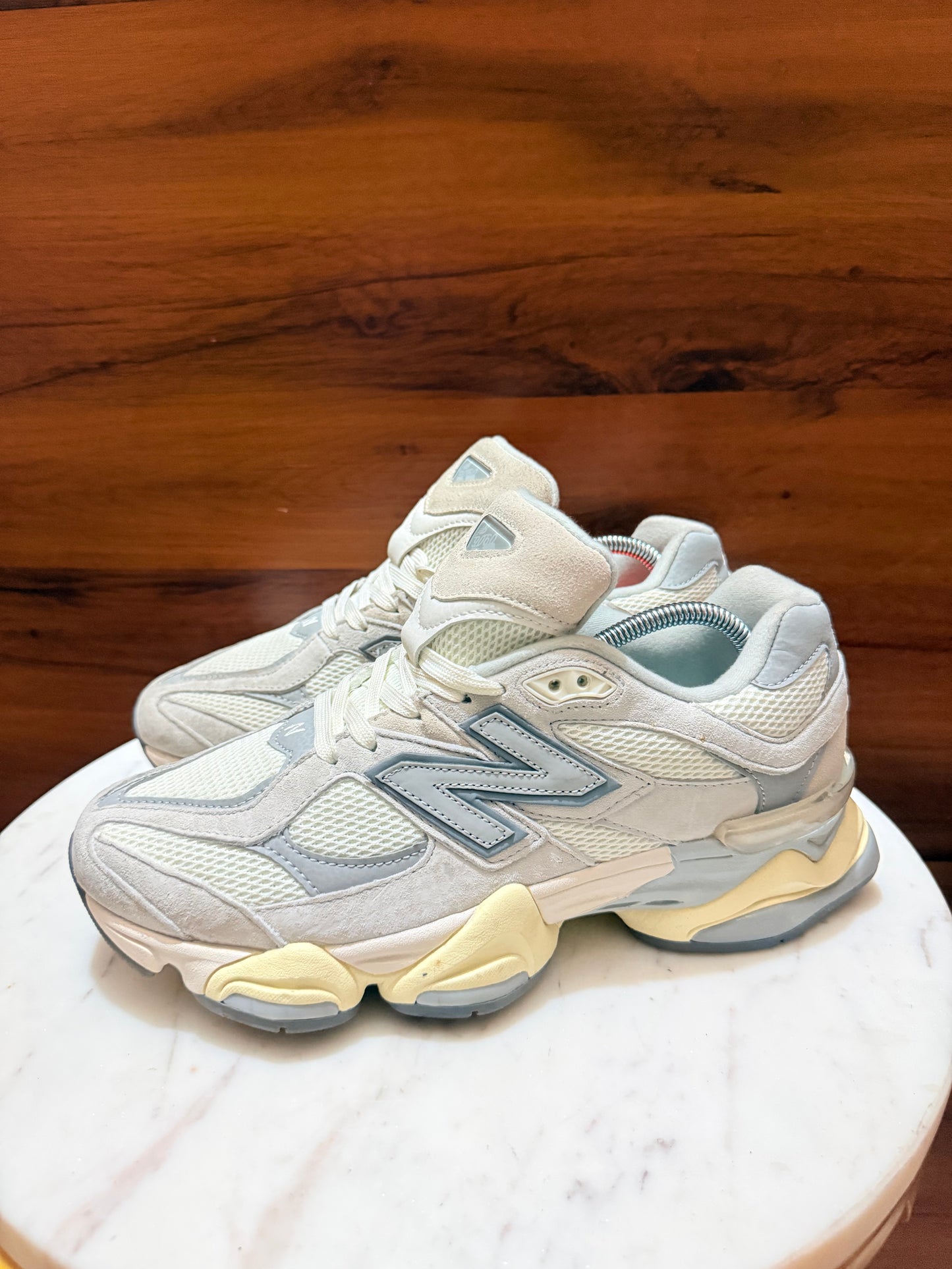 New Balance 9060 – Sea Salt / Blue
