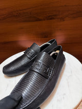 Versace Greca Pattern Textured Leather Driving Loafers