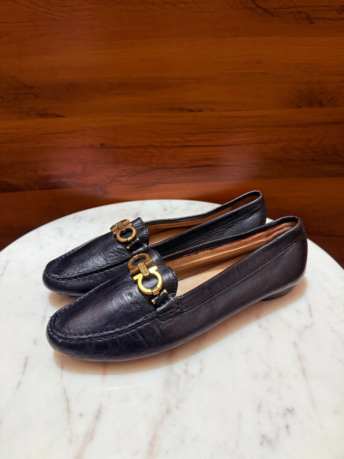 Ferragamo – Gancini Soft Leather Driver Loafers “Nero