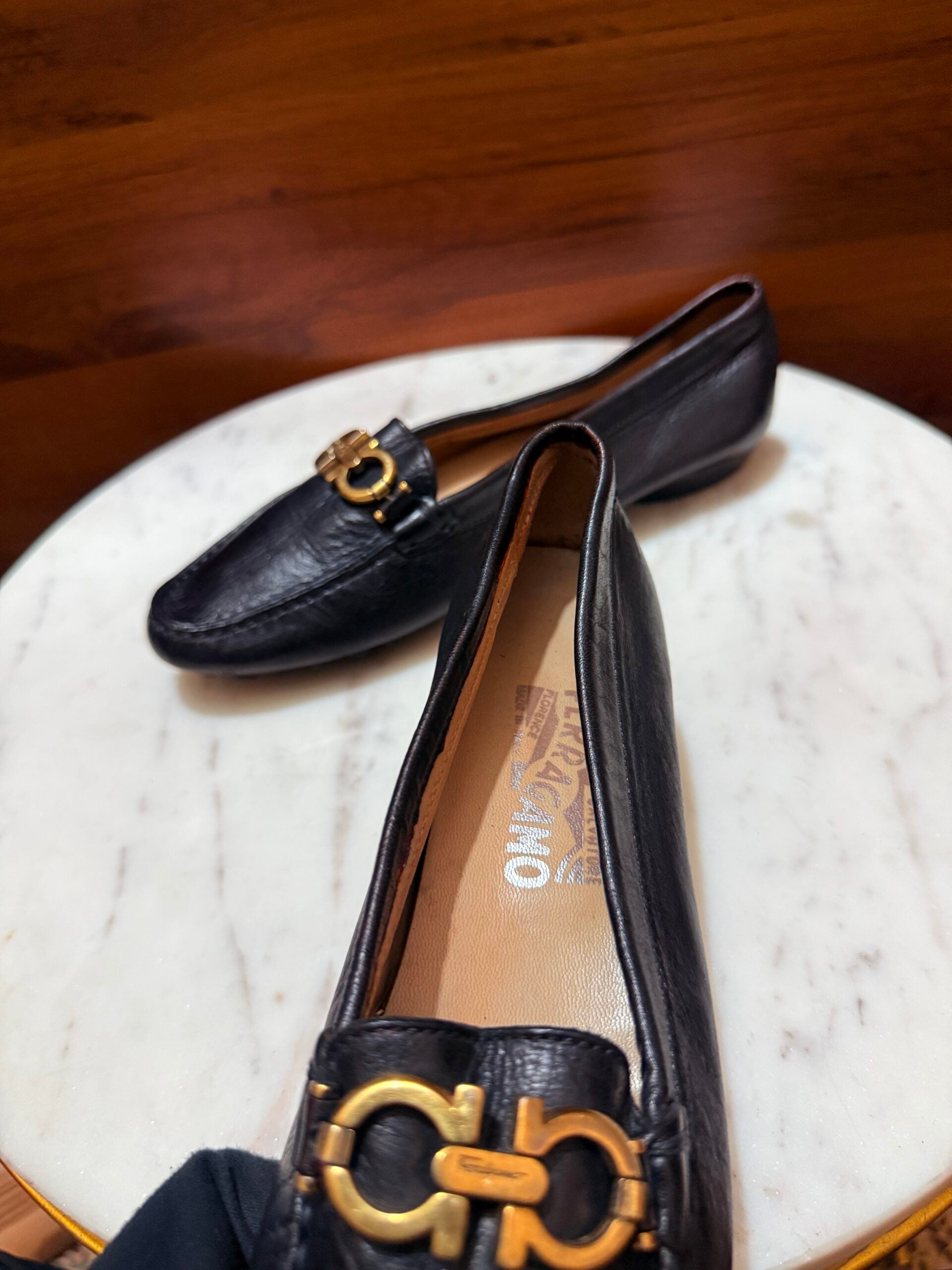 Ferragamo – Gancini Soft Leather Driver Loafers “Nero