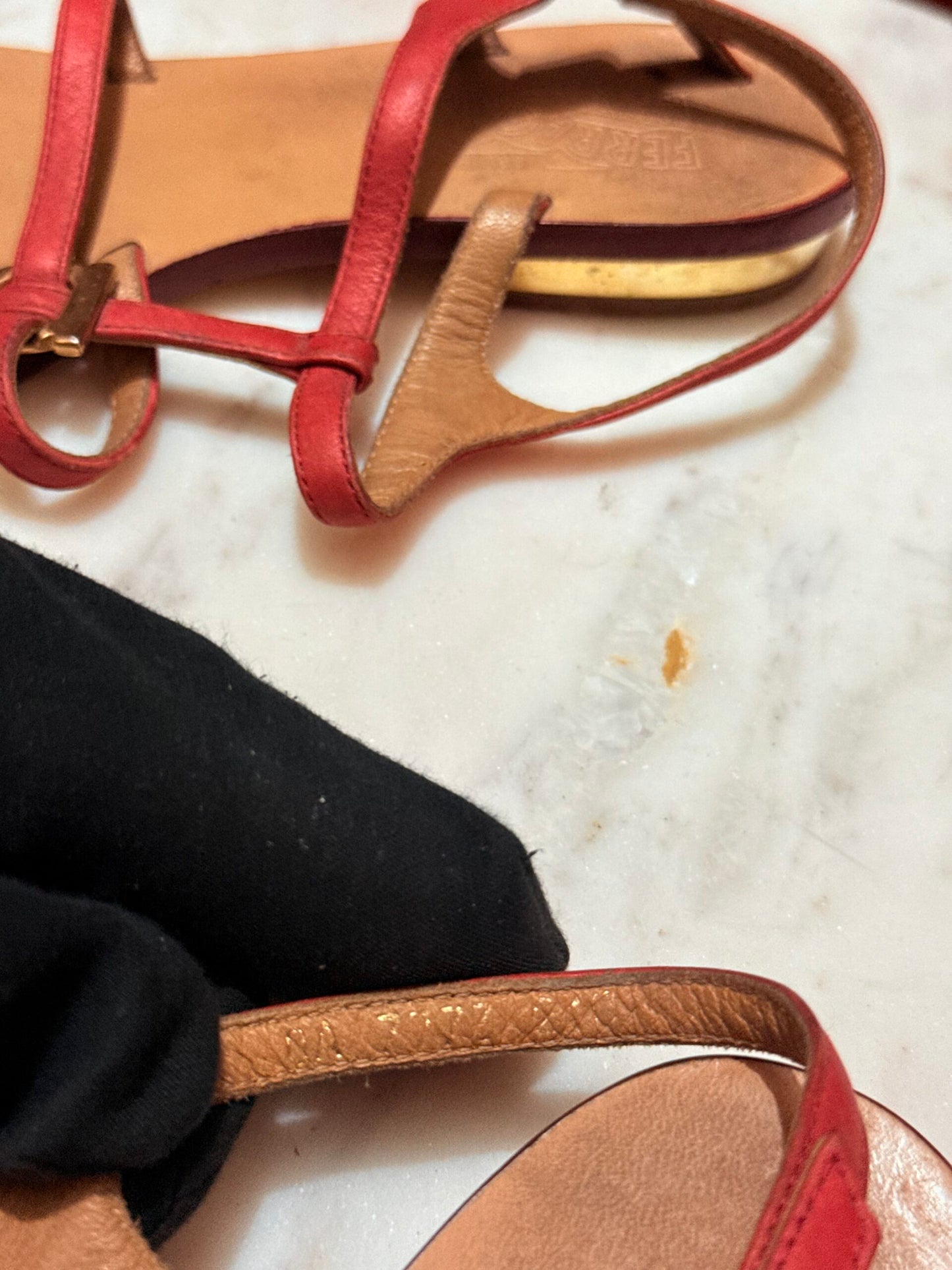 Ferragamo – Gancini Strappy Leather Flat Sandals