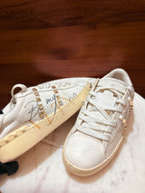 Valentino Garavani – Rockstud VLTN “Be Me” Leather Sneakers