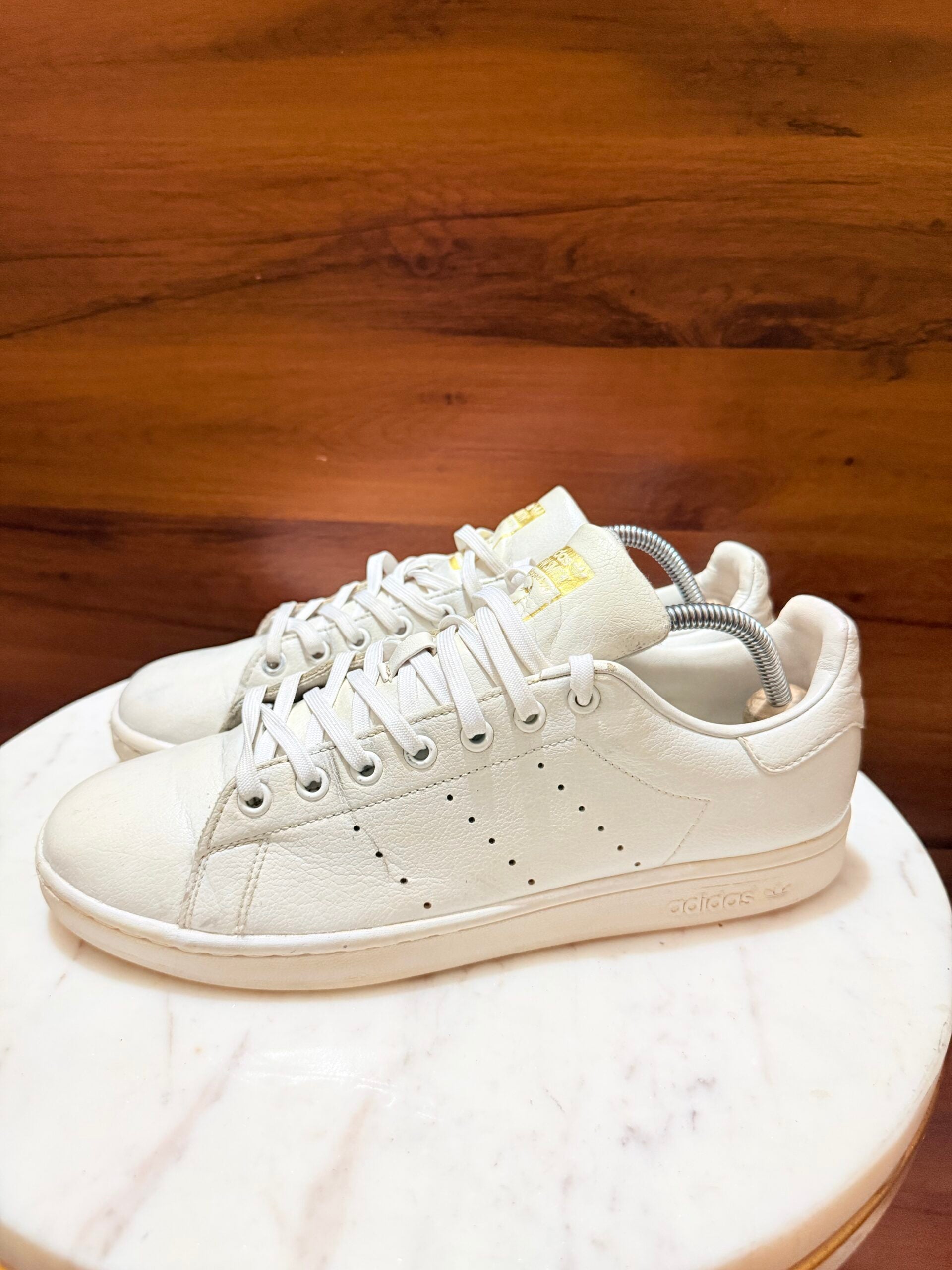 Adidas Originals – Stan Smith Triple White Premium Leather Sneakers