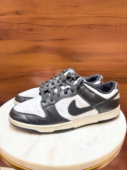 Nike – Dunk Low Retro "Panda
