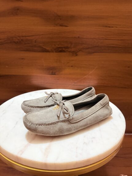 Prada – Suede Bow Detail Driving Loafers
