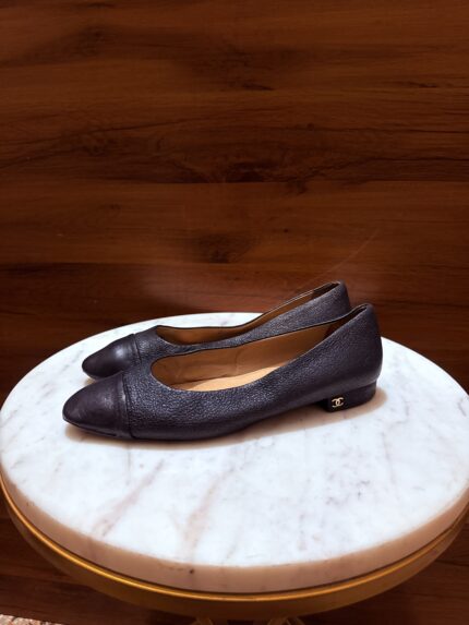 Chanel – Grained Caviar Leather Cap-Toe Mini Block Heel Pumps