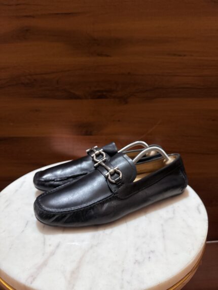 Ferragamo – Smooth Leather Gancini Bit Driving Shoes